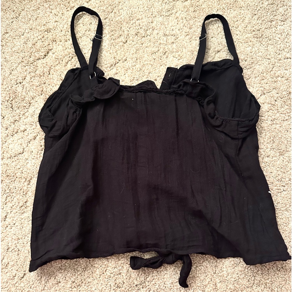 Linen Material Ruffled Crop Tank - Picture 4 of 4